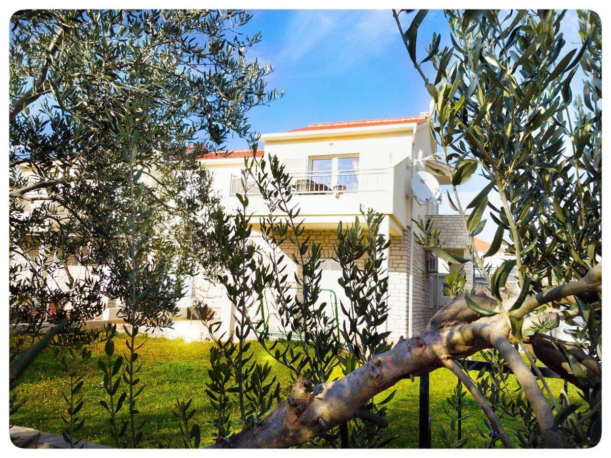 Apartment Nadoveza Tribalj Екстериор снимка